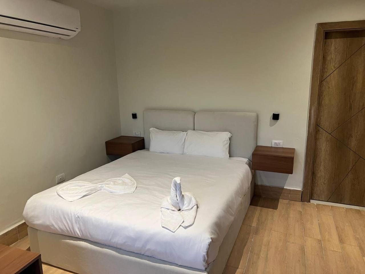 Maro Pyramids Hotel Kafret el-Gabal Eksteriør billede