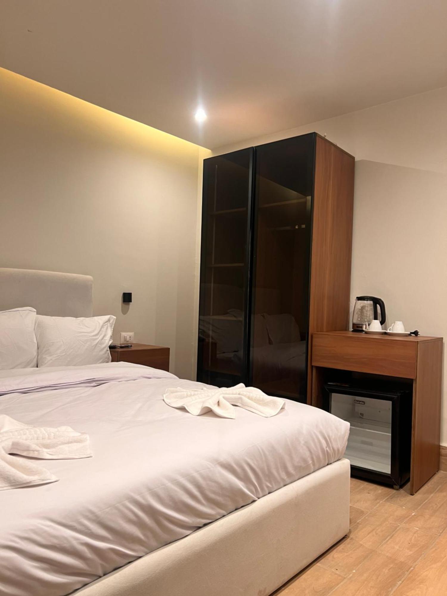 Maro Pyramids Hotel Kafret el-Gabal Eksteriør billede